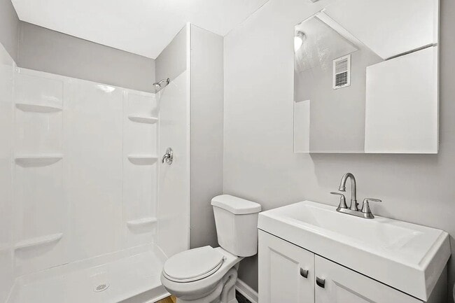 Building Photo - 207 Marie Ave