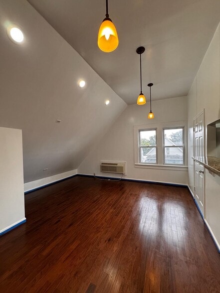 living room - 180 Summerfield Ave