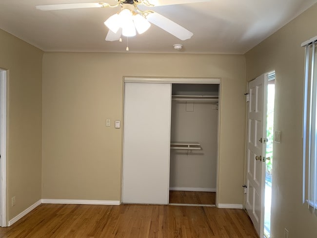 Building Photo - 736 Marine St