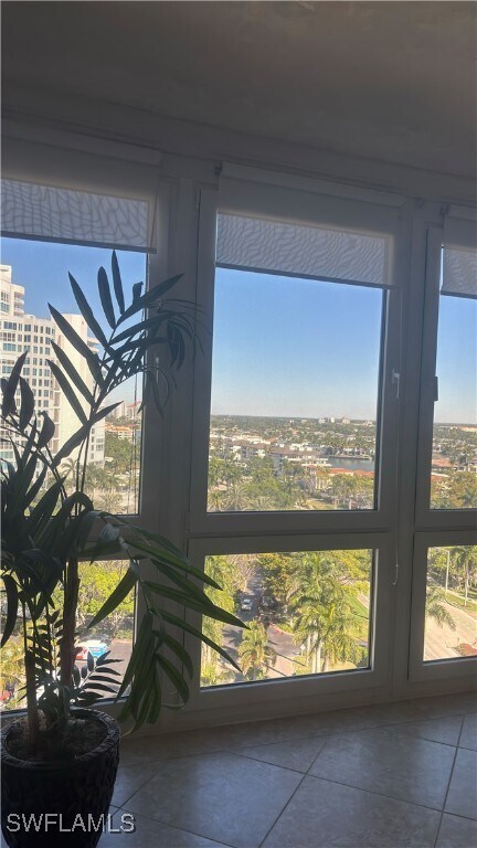 Building Photo - 4031 Gulf Shore Blvd N