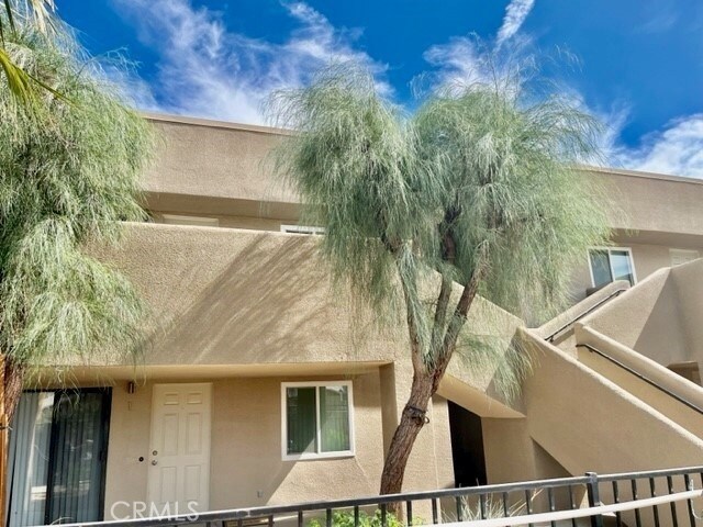 Building Photo - 44220 San Pablo Ave