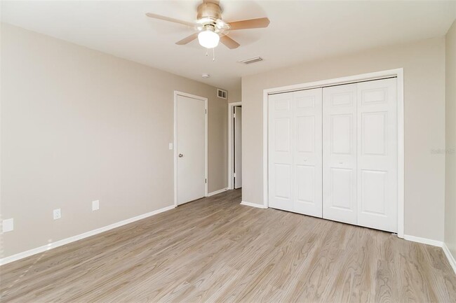 Building Photo - 301 Chutney Dr