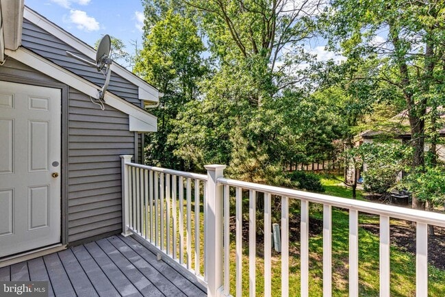 Building Photo - 105 Mulberry Cove