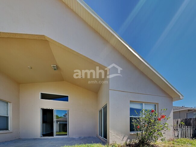Building Photo - 10250 Peoples Loop