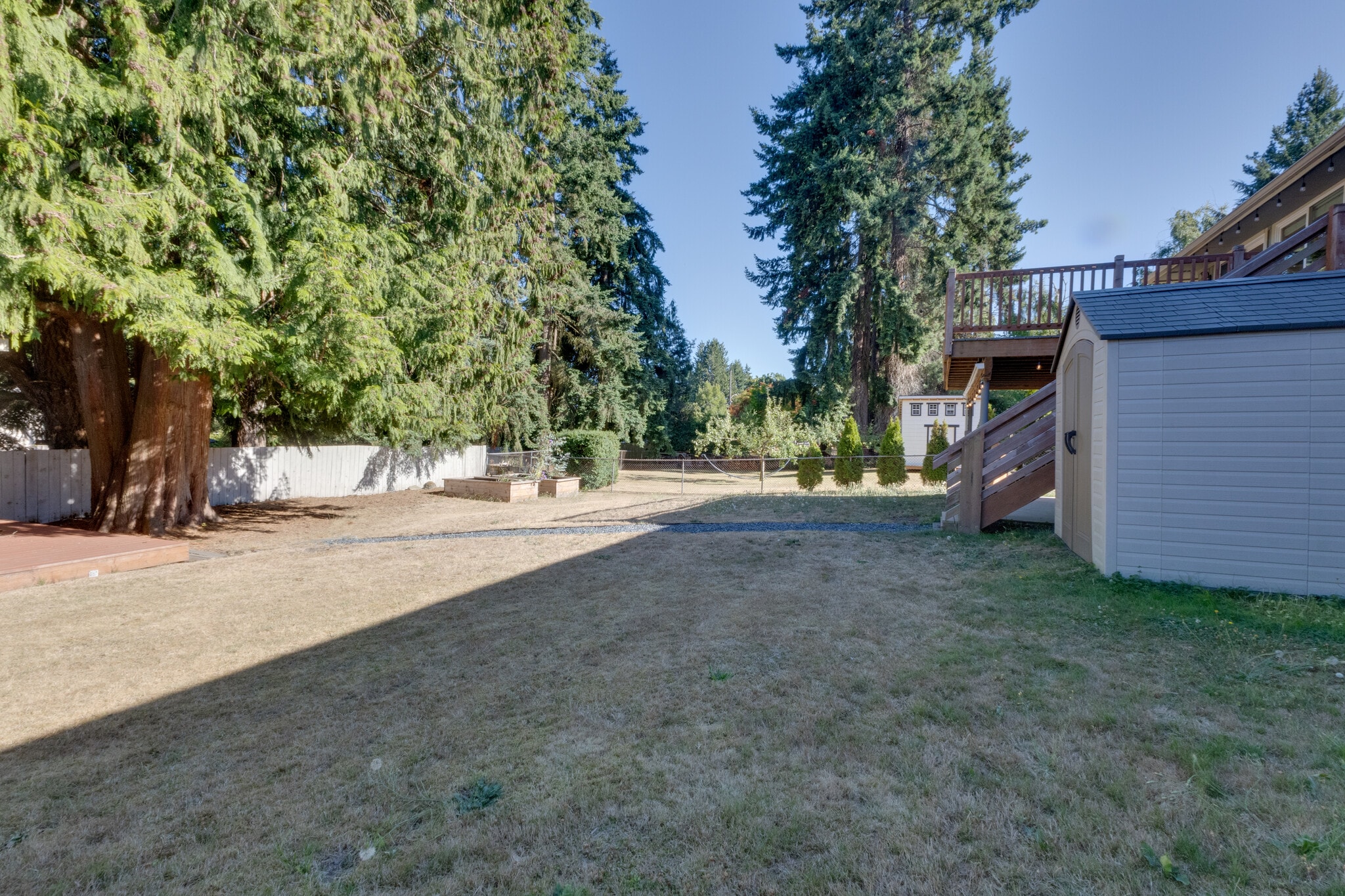 Oversized yard - 18917 66th Pl W