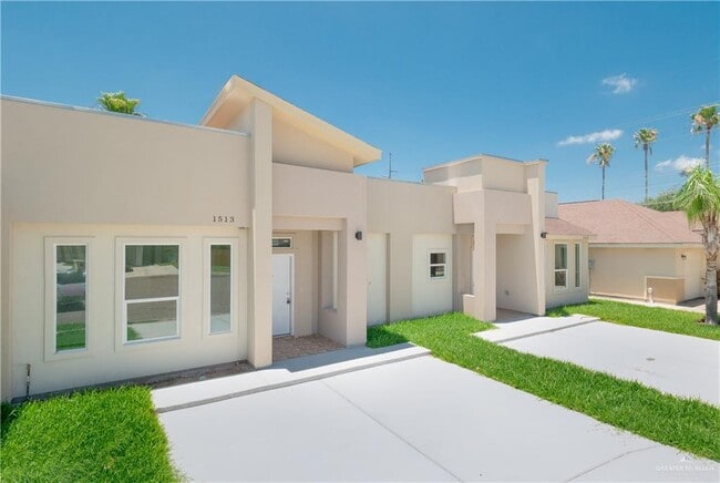 Primary Photo - 1511 Salvia St