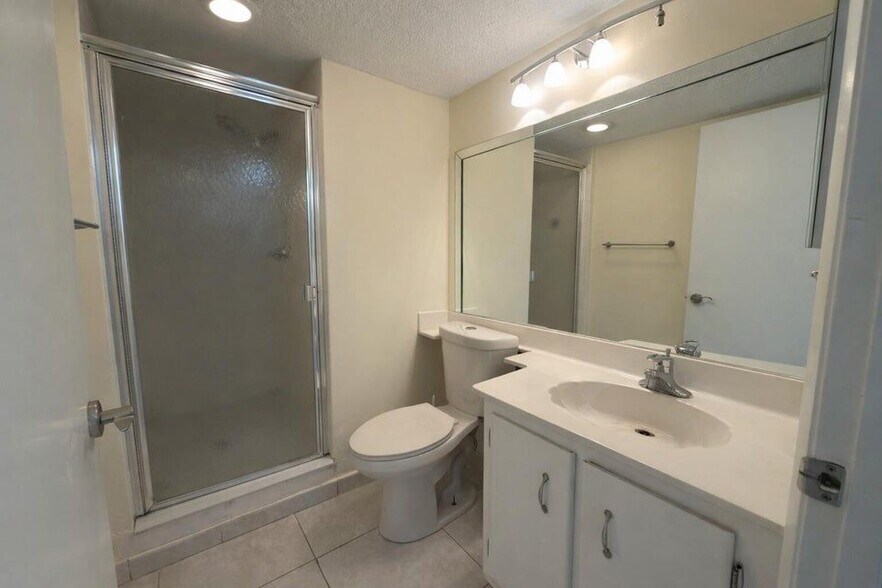 Building Photo - 9440 SW 8th St