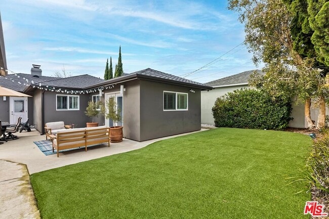 Building Photo - 7820 Agnew Ave