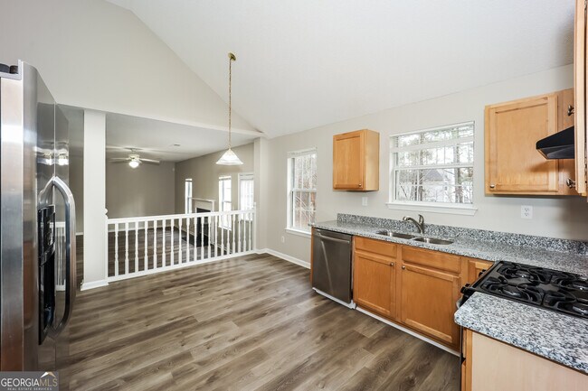Building Photo - 7030 Mahogany Dr