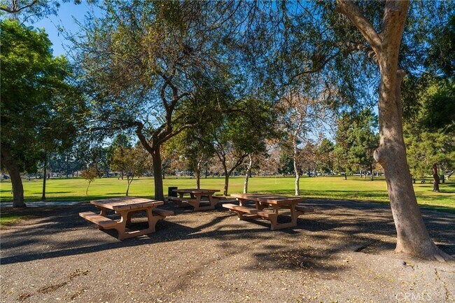 Building Photo - 3203 Faust Ave