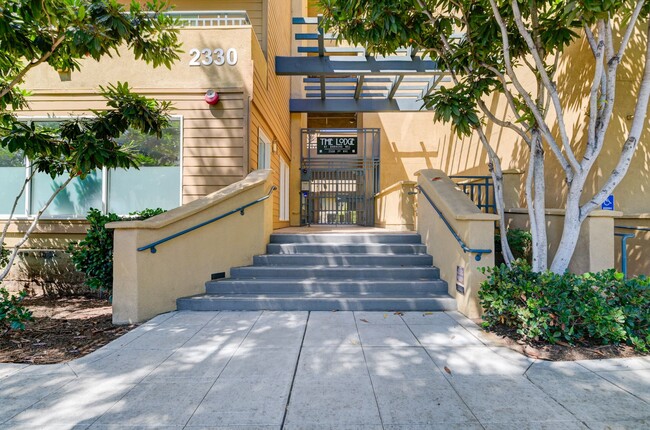 Primary Photo - Updated 2 Bedroom Townhome in the Heart of...