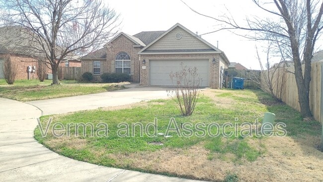 Building Photo - 2703 SW Ledbury Cove