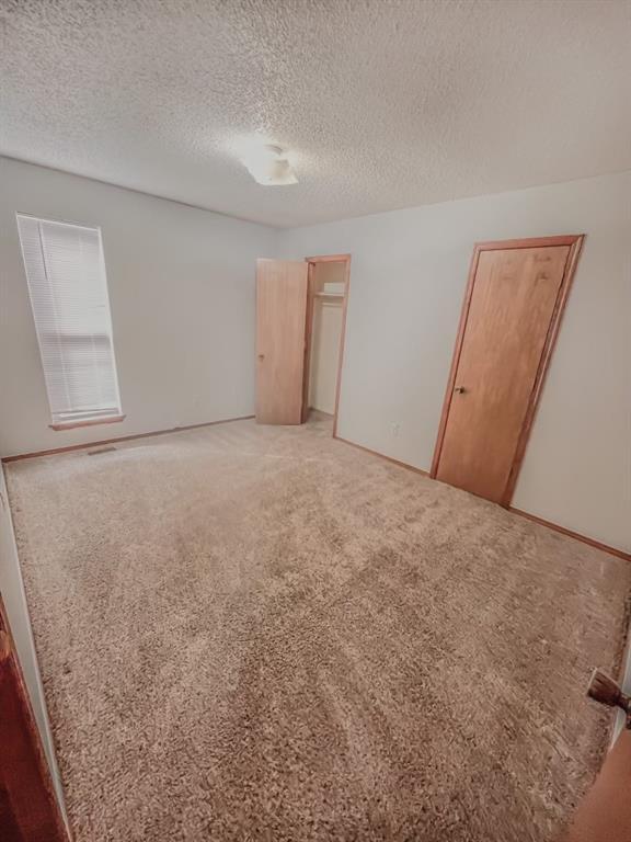 Building Photo - 11601 SW 5th St