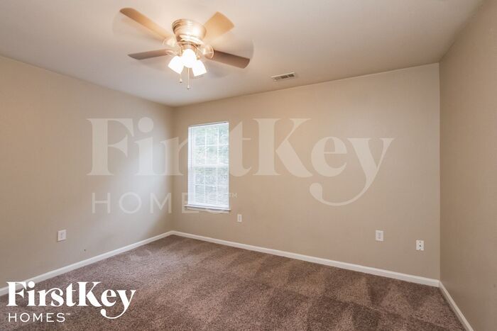 Building Photo - 5126 Raspberry Knoll Dr