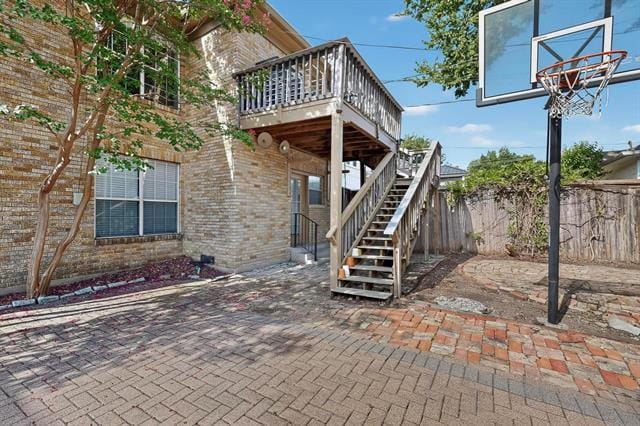 Building Photo - 4140 Normandy Ave