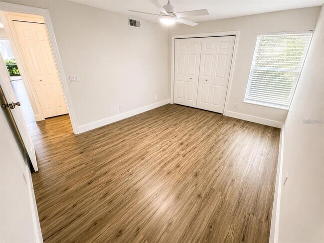 Building Photo - 4702 Sutton Terrace