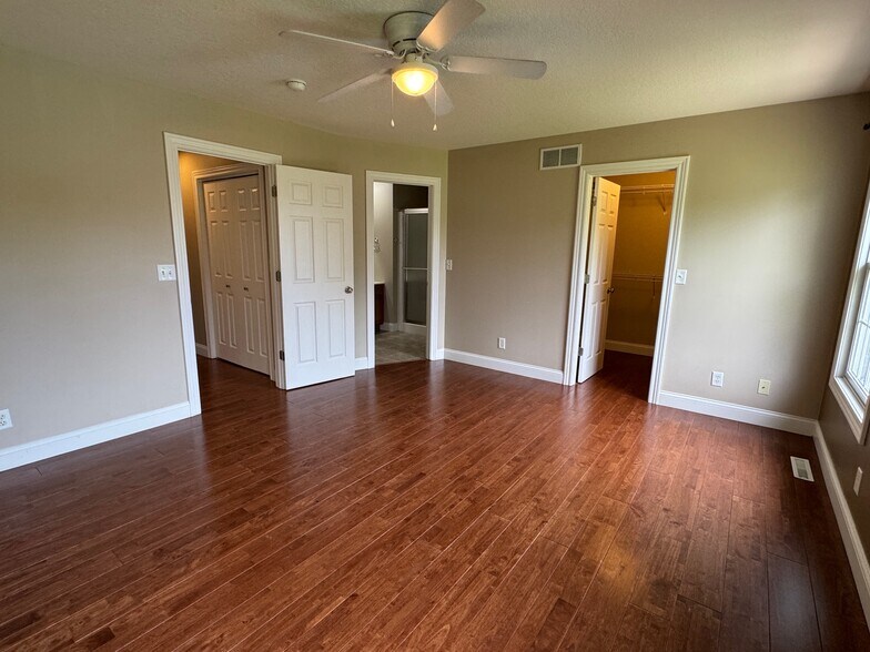 Building Photo - 3 Hidden Valley Cir