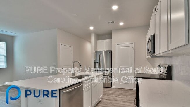 Building Photo - 105 Cart Way