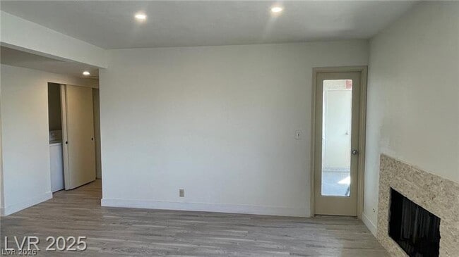 Building Photo - 1701 E Katie Ave