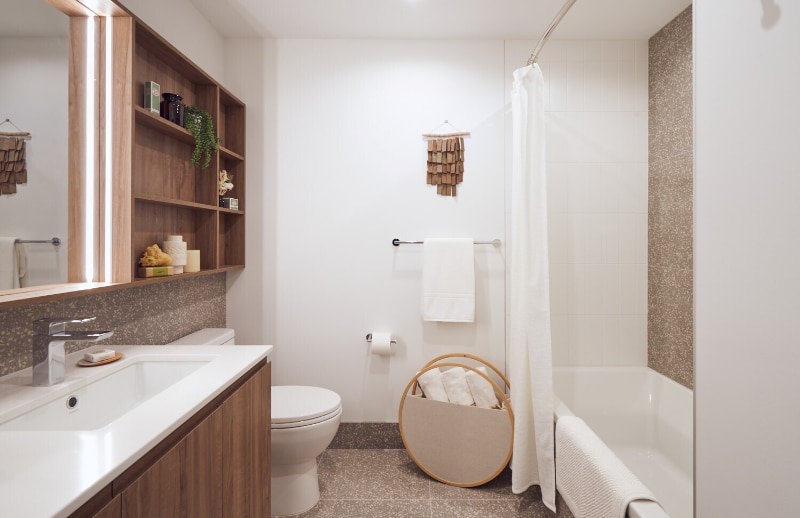 Building Photo - 353 W Grand Ave