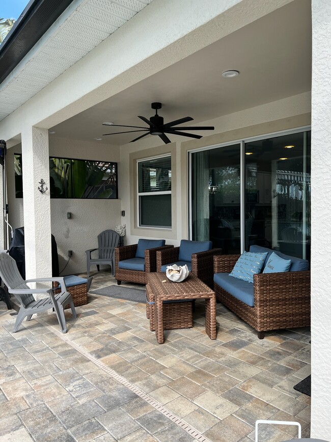Building Photo - 14607 Topsail Dr