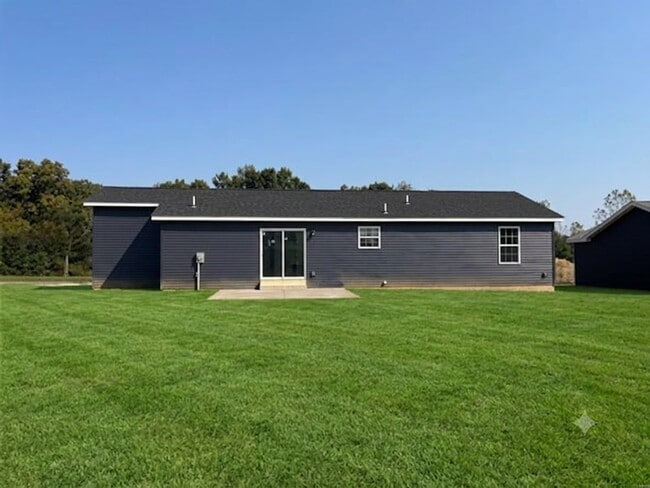 Building Photo - 160 Rivers Edge Dr
