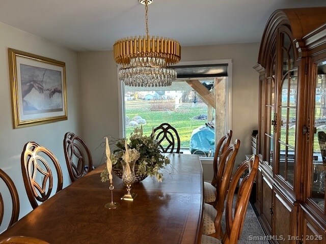 Building Photo - 24 Colonial Dr