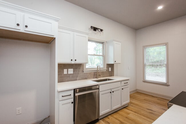 Building Photo - 288 Fourth Street