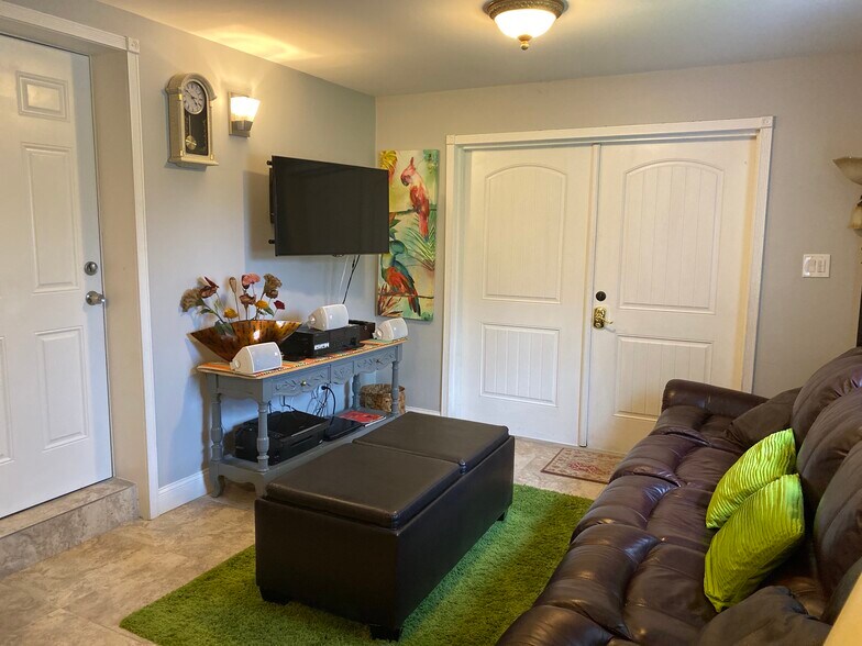 Front door - 493 Castle Dr