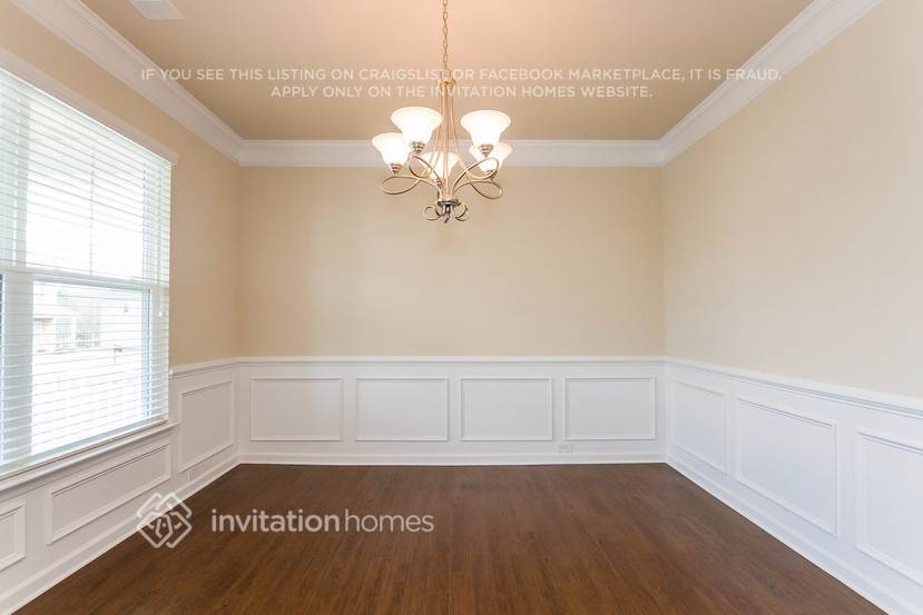 Building Photo - 141 Kingston Drive