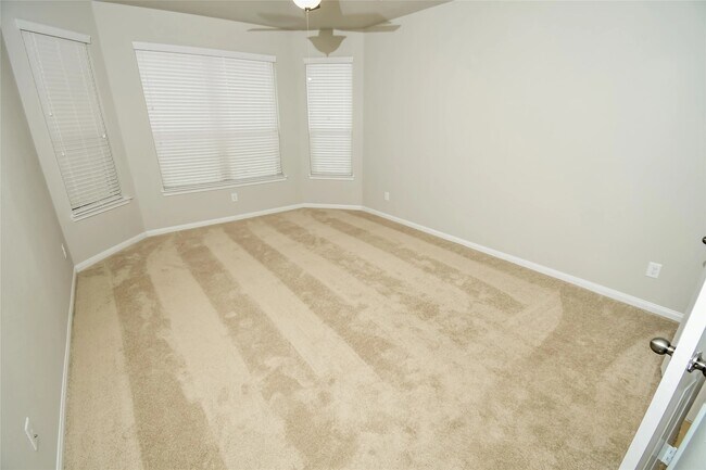 Building Photo - 17515 Wheat Farm Ln