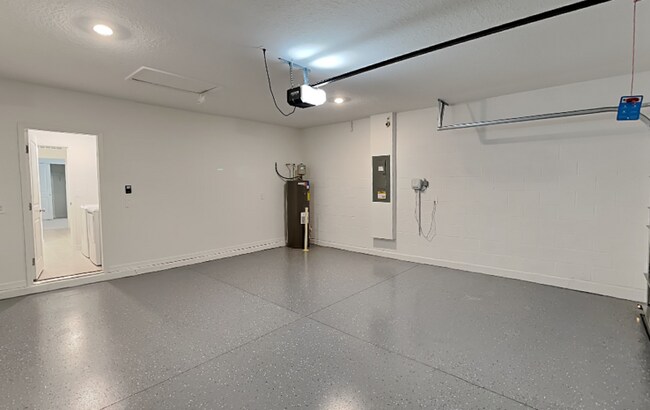 Building Photo - 4760 Yellow Elder Wy