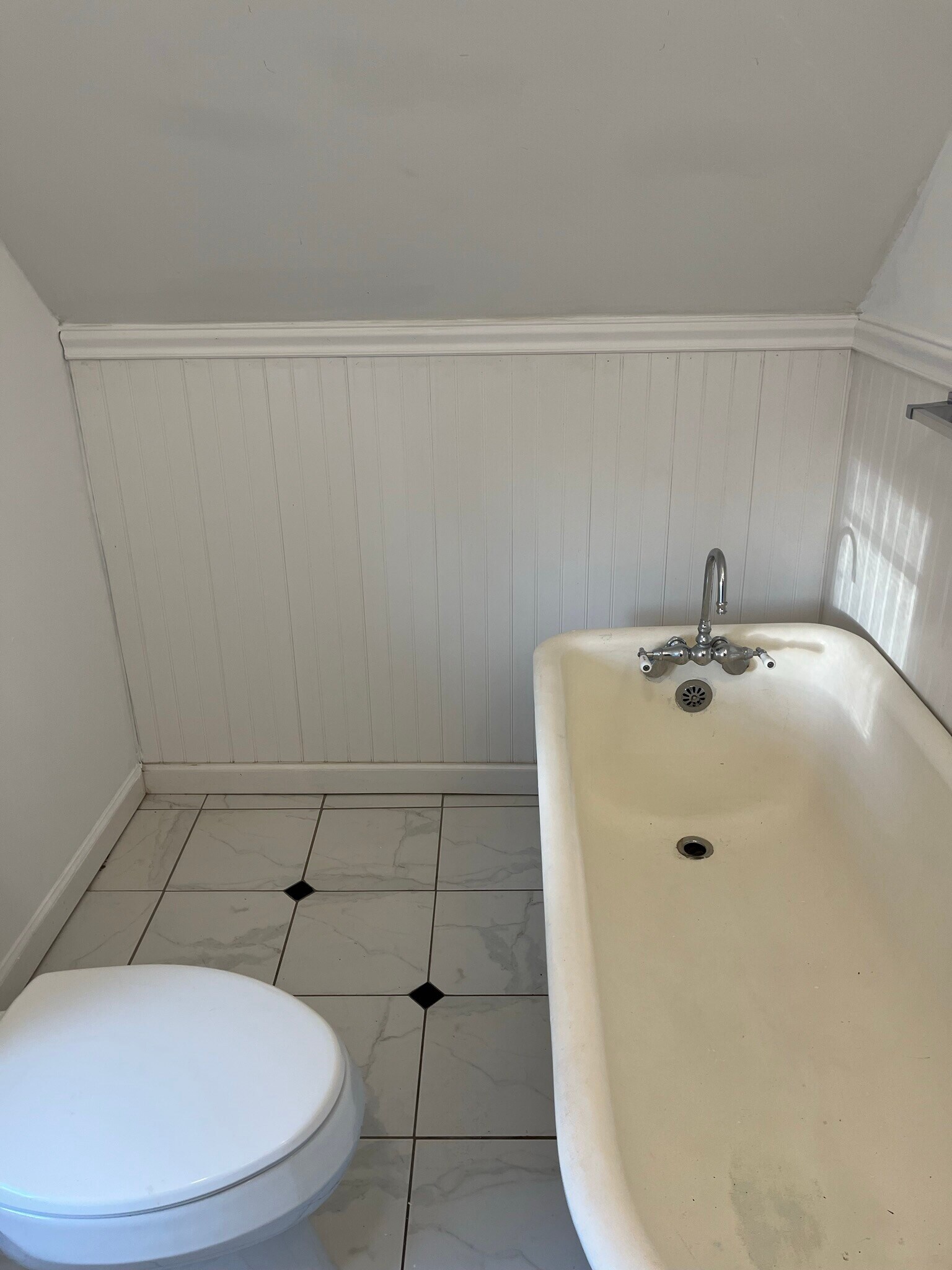 bathrm 3rd w/claw foot tub - 263 West Rittenhouse Street