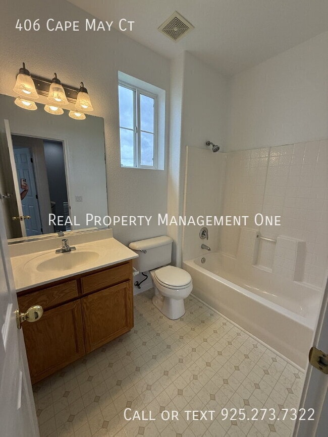 Building Photo - 406 Cape May Ct