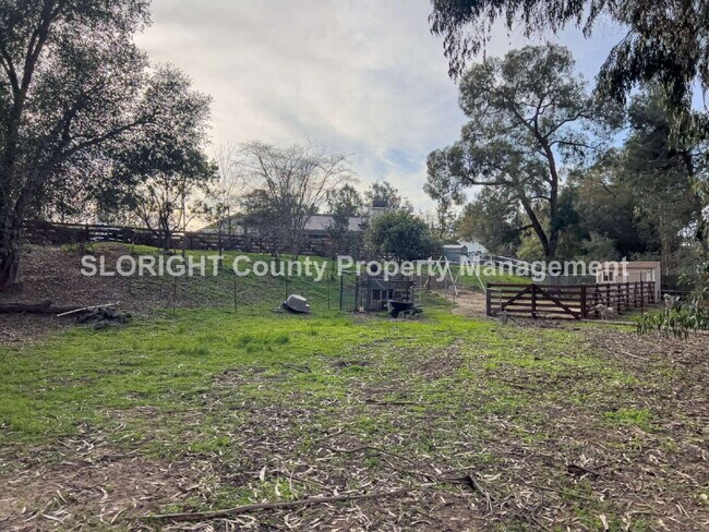 Building Photo - AVAILABLE FEBRUARY - Spacious Single-Story Home on 1 Acre in Nipomo - 3 Bed / 2 Bath