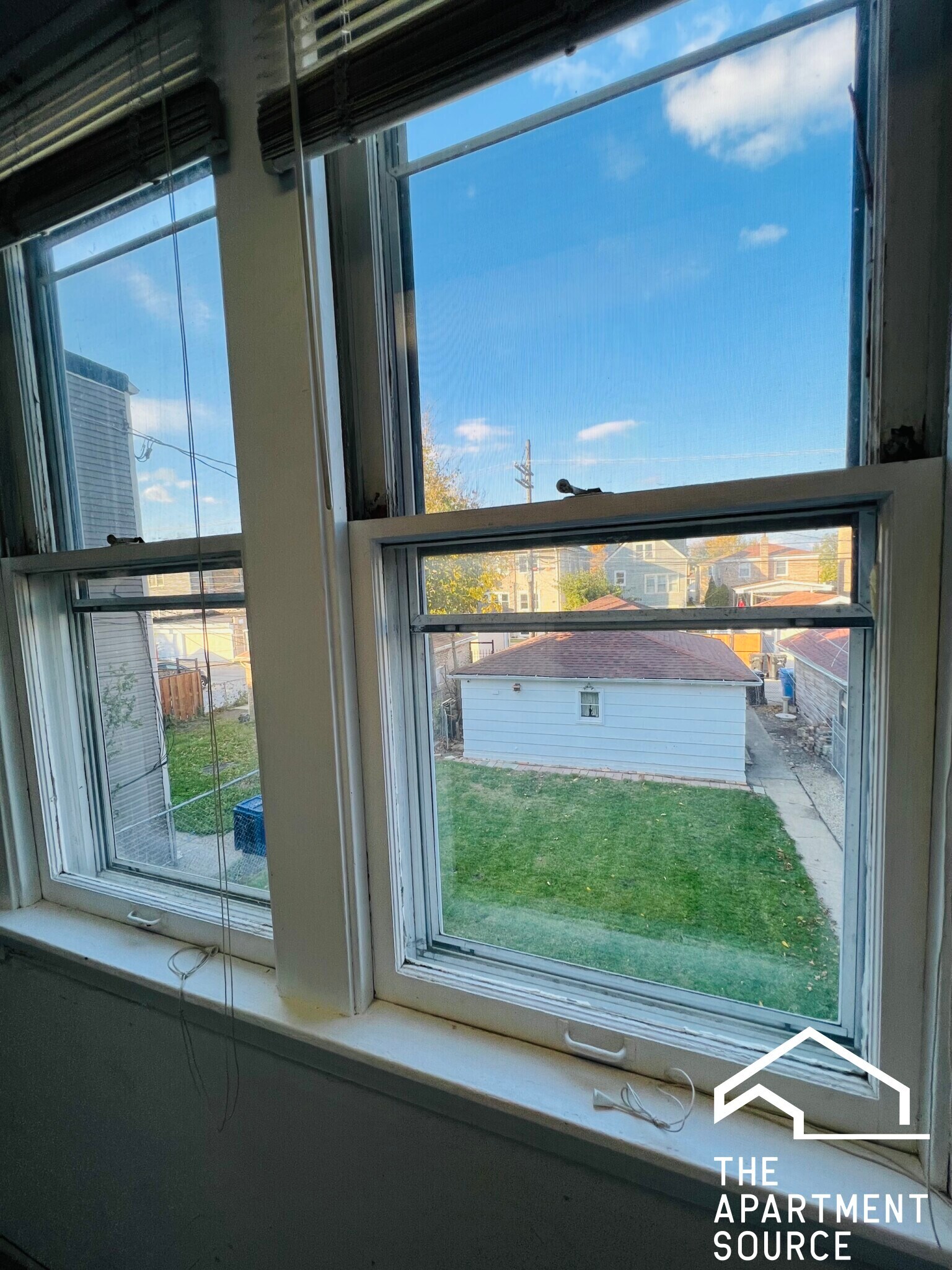 Building Photo - 5128 W Henderson St