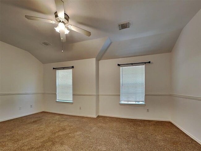 Building Photo - 130 S Walden Elms Cir