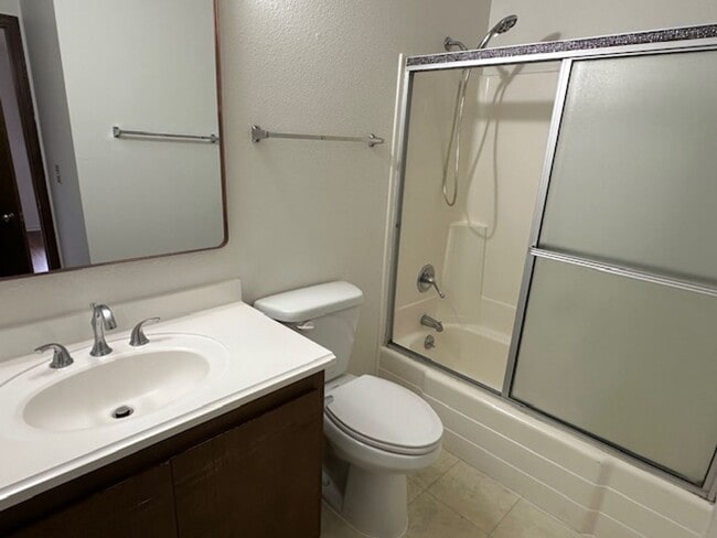 Building Photo - TOWNHOME - VILLAGE OF OAK CREEK - WILD TURKEY