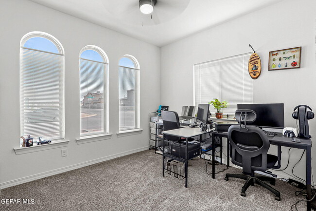 Building Photo - 14852 Jack White Ave