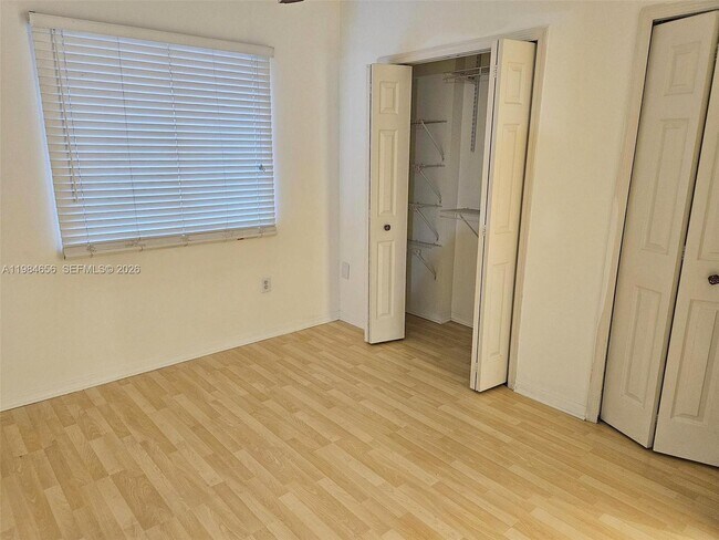 Building Photo - 3500 Coral Wy