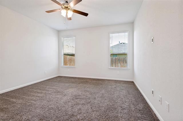 Building Photo - 9112 Sycamore Leaf Dr