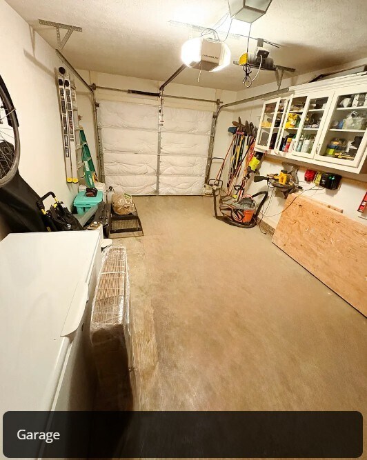 Building Photo - 2251 Birchwood Dr