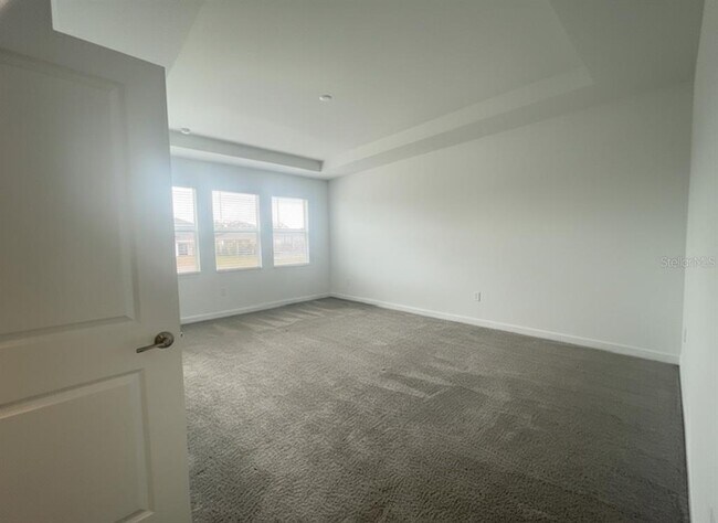 Building Photo - 4630 Wandsworth Wy