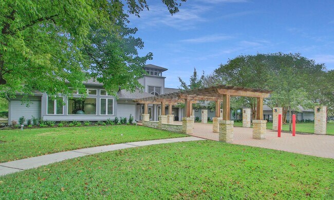 Building Photo - 13827 Slate Mountain Ln