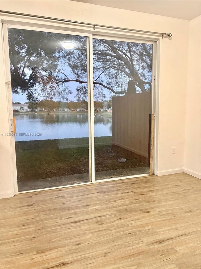 Building Photo - 2615 SE 14th Ave