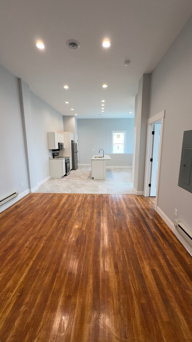 Building Photo - Downtown Rental Units