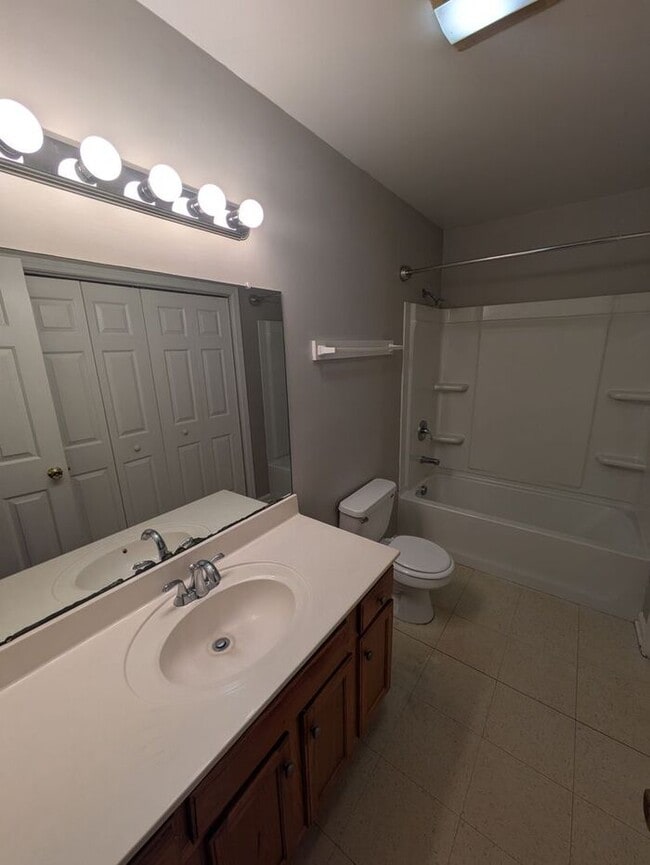 Building Photo - 2BD/1BA Home in Conover