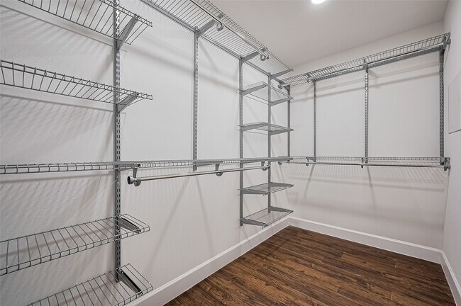 Building Photo - 3527 Bramble Fern Pl