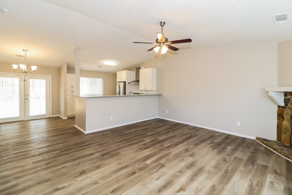 Building Photo - 5175 Sugar Crest Dr