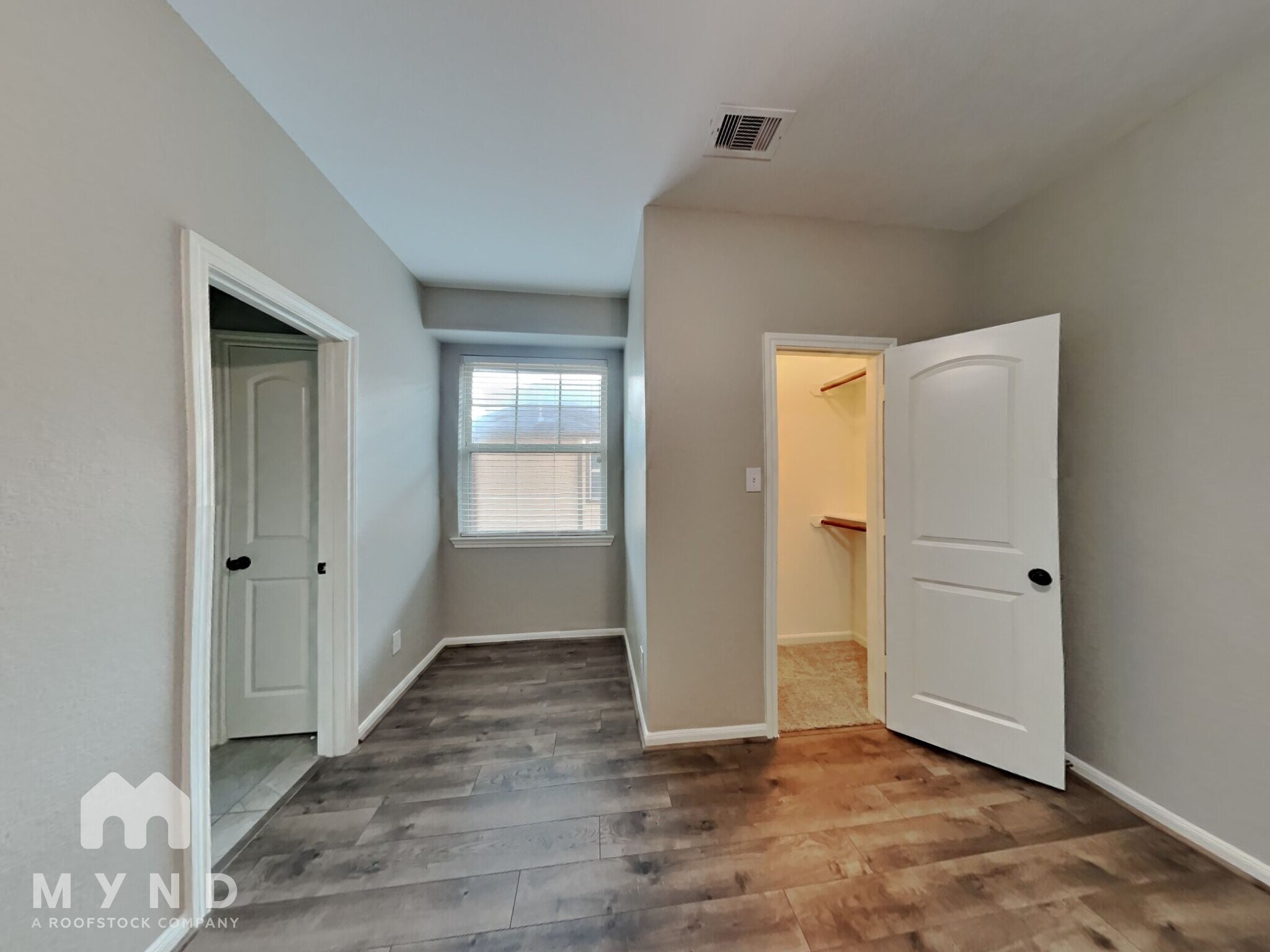 Building Photo - 118 Cheswood Forest Dr